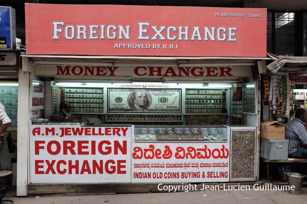 Foreign exchange, India, 2014