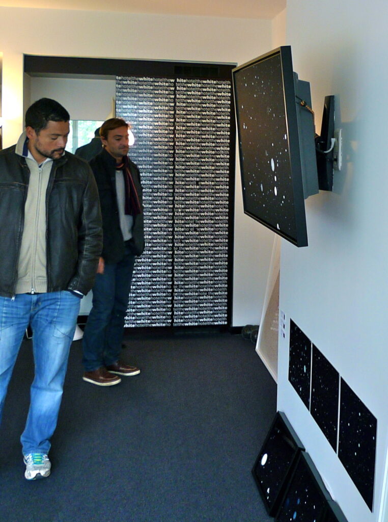 ART ON PAPER, Brussels, Belgium